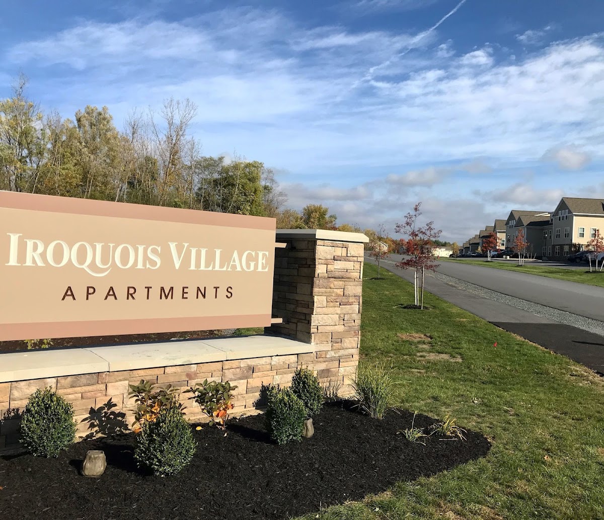 Iroquois Village apartments in Schenectady, NY