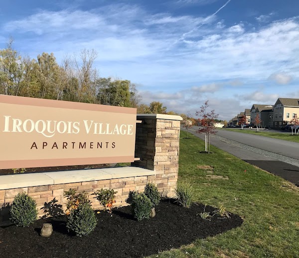 Iroquois Village apartments in Schenectady, NY
