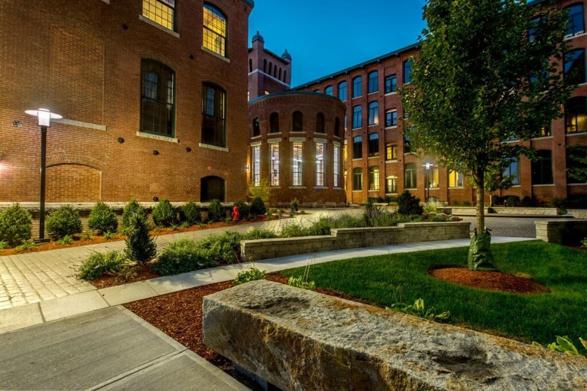 Loft Five50 apartments in Lawrence, MA