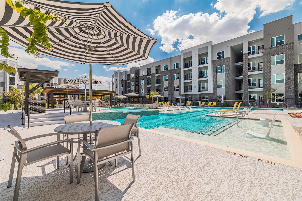 Premier at Katy apartments in Katy, TX