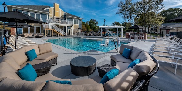The Amber at Greenbrier apartments in Chesapeake, VA