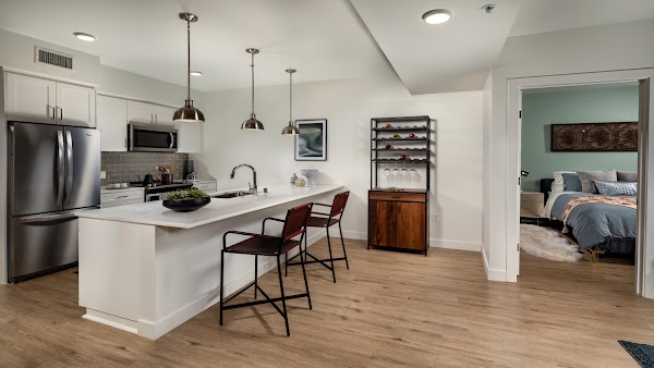 Trademark apartments in Los Angeles, CA