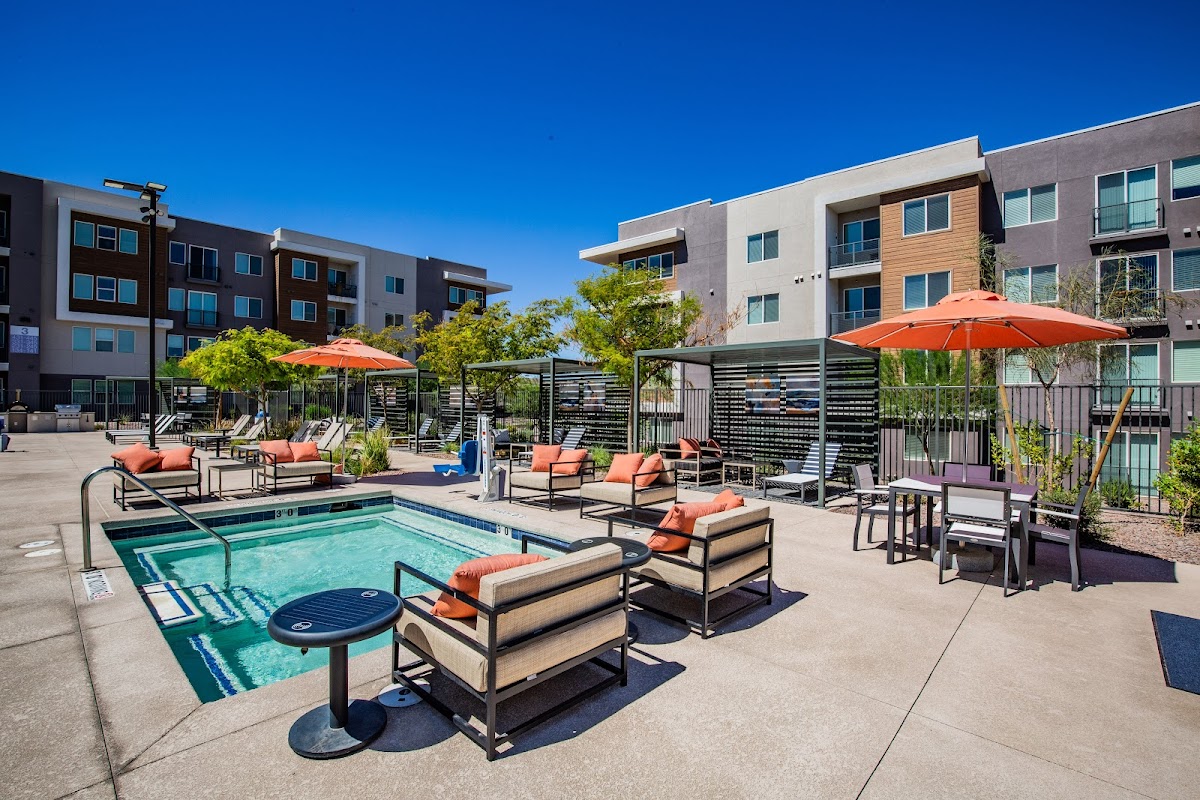 Element 12 at Cadence apartments in Henderson, NV