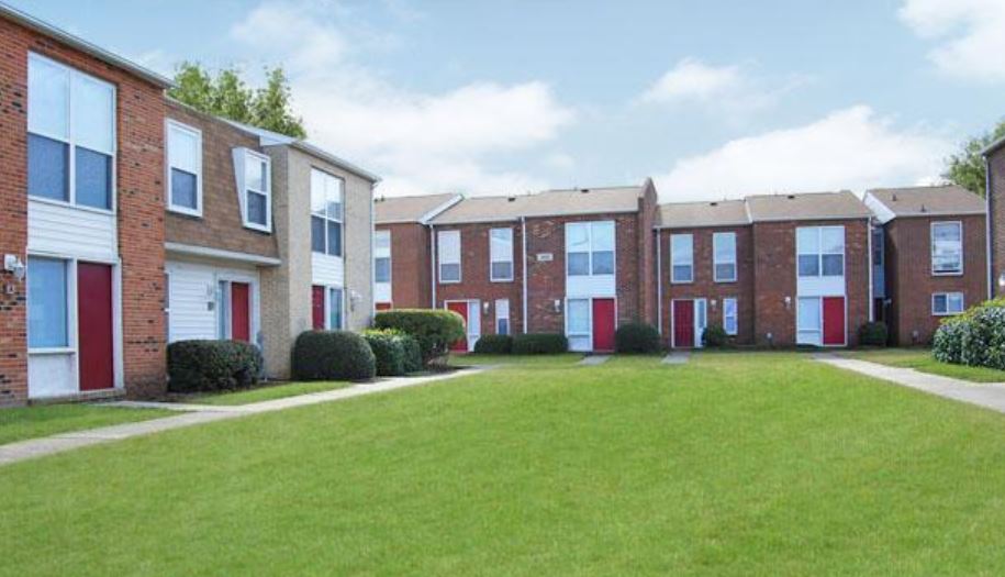 Hampton Community Townhomes apartments in Hampton, VA