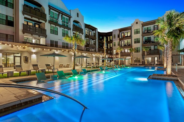 Palmilla apartments in Pensacola, FL