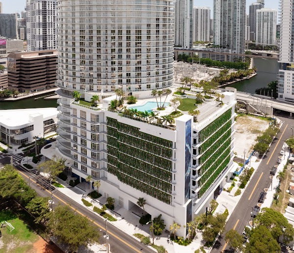 Flow Brickell apartments in Miami, FL