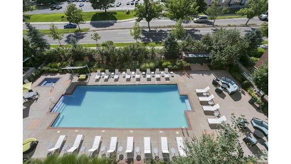 Promenade Place apartments in Centennial, CO