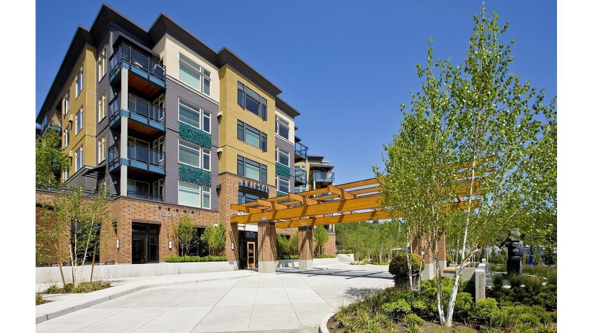 Bristol at Southport apartments in Renton, WA