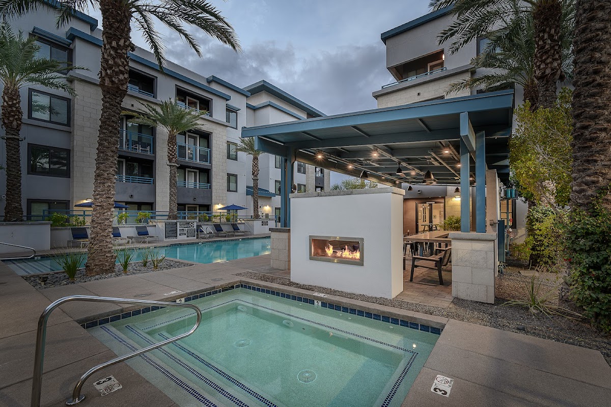 Lakeside Drive Apartments apartments in Tempe, AZ