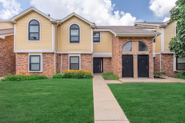 Spring Valley Apartments apartments in Farmington Hills, MI