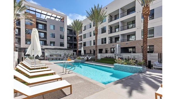 Trovita Rio apartments in Tempe, AZ