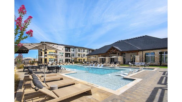 Alexan Gruene Crossing apartments in New Braunfels, TX