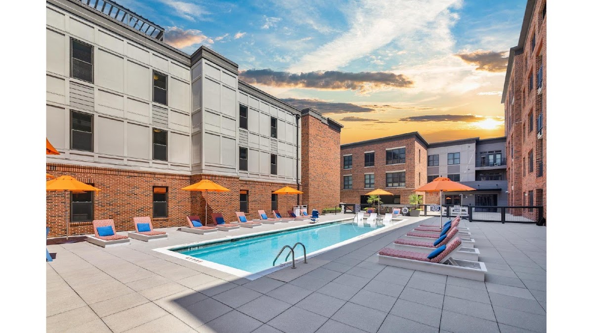 Meeting Street Lofts apartments in Charleston, SC