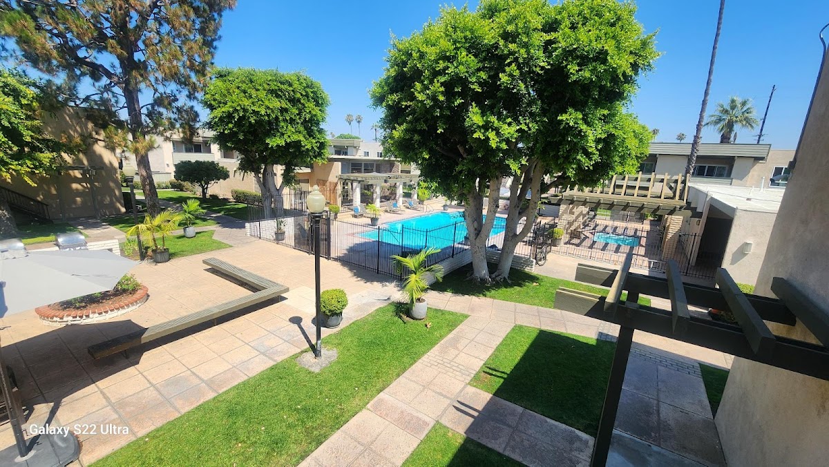 Regency Plaza Apartment Homes apartments in Anaheim, CA