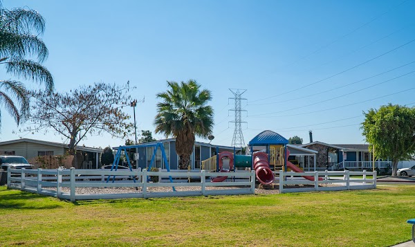 Westland Estates apartments in Whittier, CA