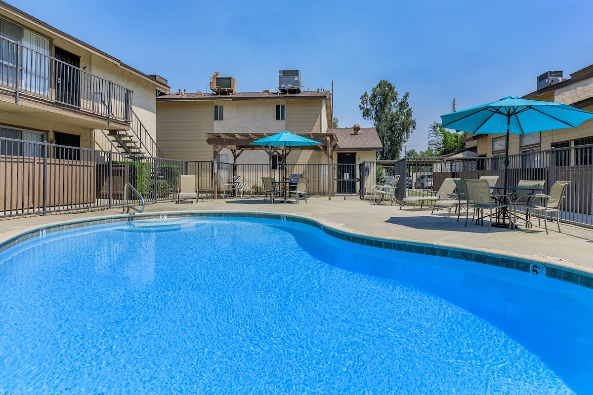 Plaza Del Real Apartments apartments in Bakersfield, CA