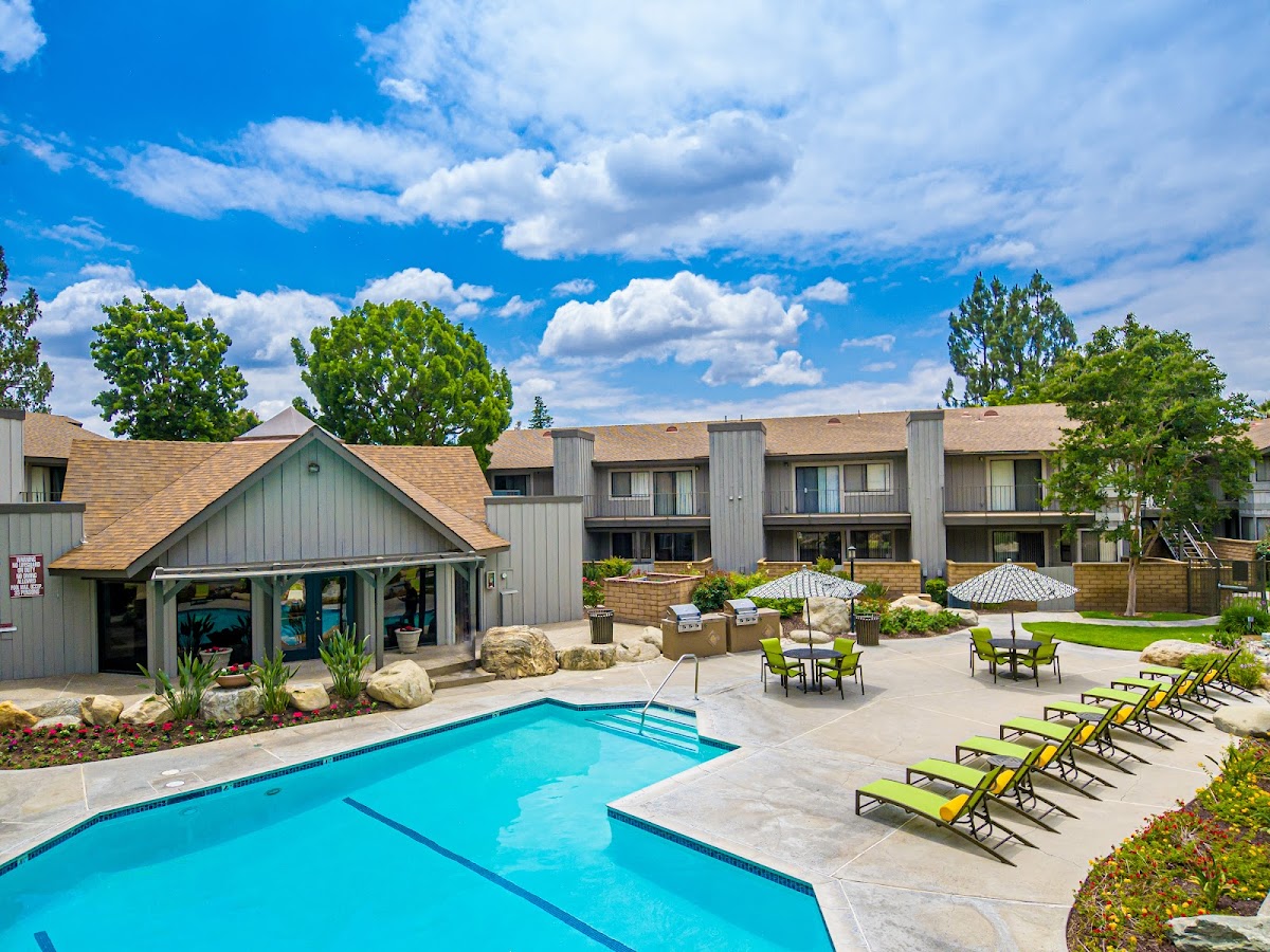 Boulder Creek apartments in Riverside, CA