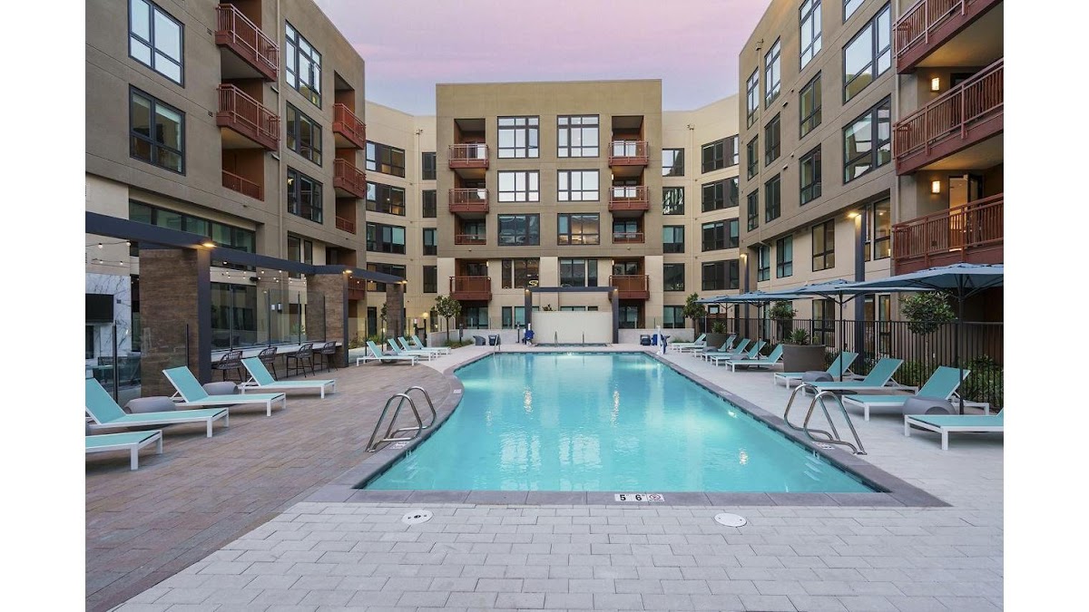 Rowe at Pear Village apartments in Mountain View, CA