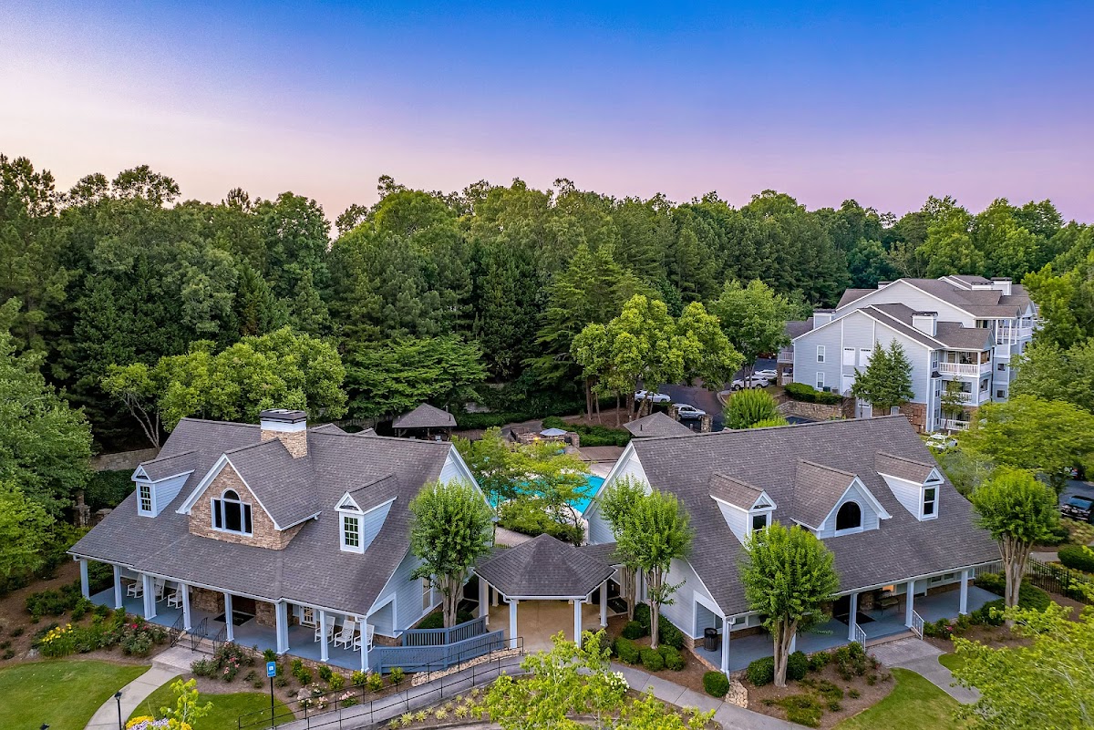 Marquis at Sugarloaf apartments in Duluth, GA