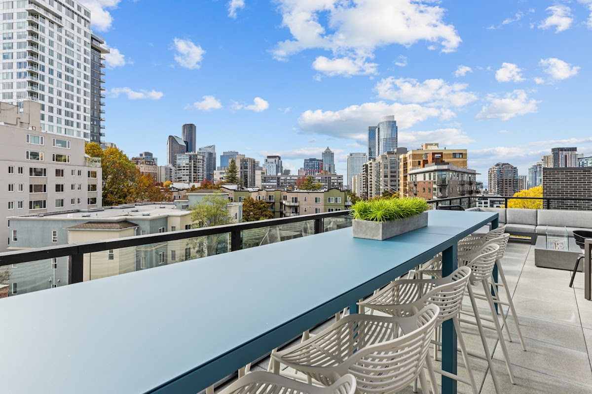 Gridline apartments in Seattle, WA