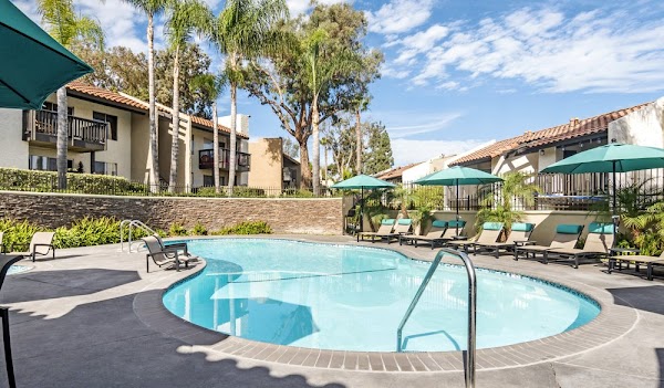 Carlsbad View apartments in Vista, CA