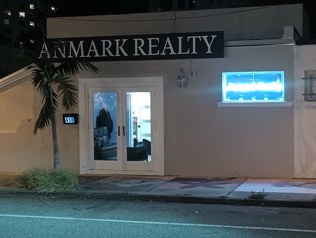 Anmark Properties Llc apartments in Sarasota, FL