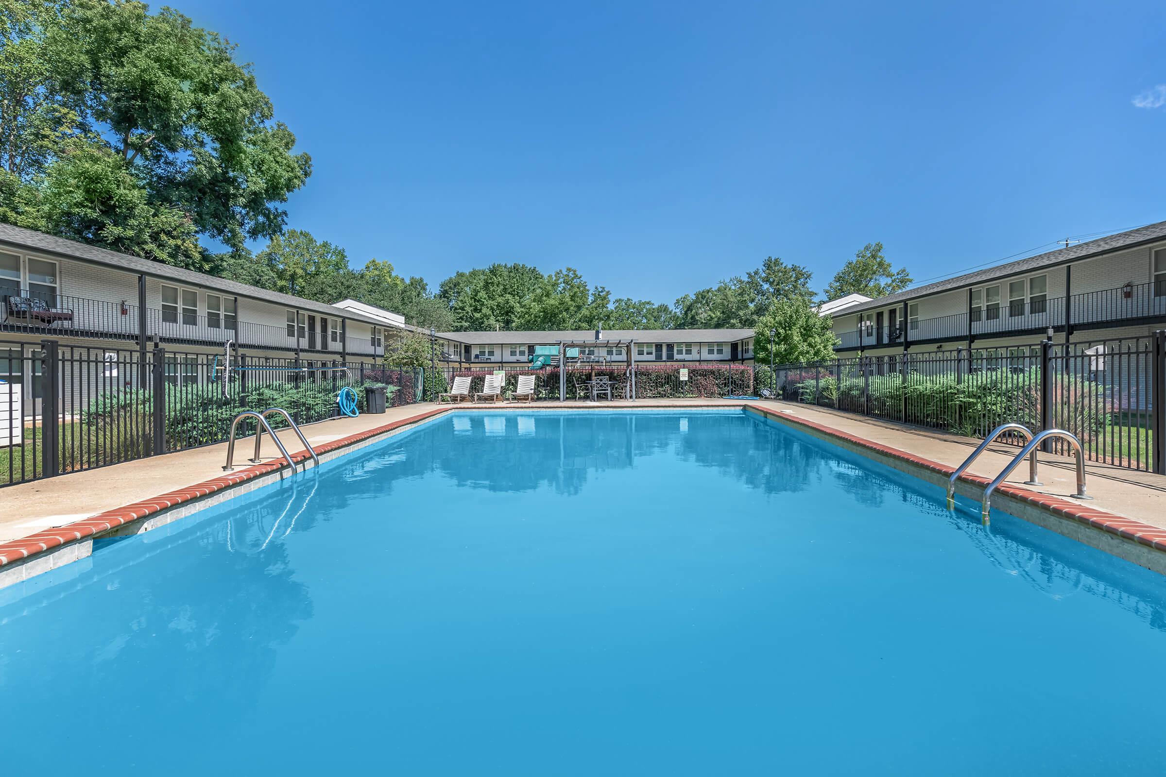 Courtyard Apartments apartments in Auburn, AL