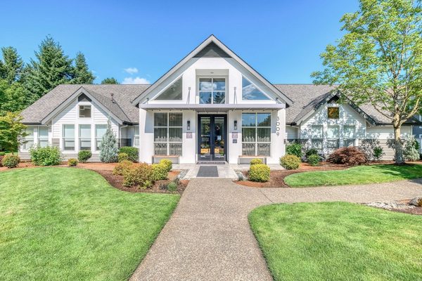 Tessera at Orenco Station apartments in Hillsboro, OR