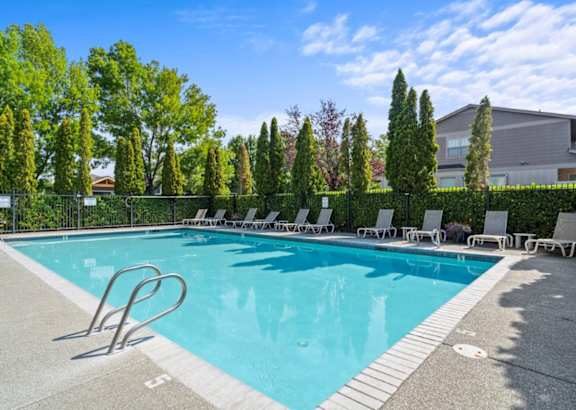 Ridgewood Apartments apartments in Medford, OR