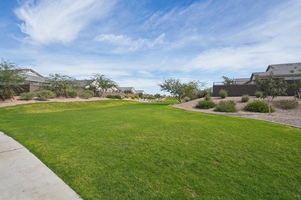 Solana Place at Carlton Commons apartments in Casa Grande, AZ
