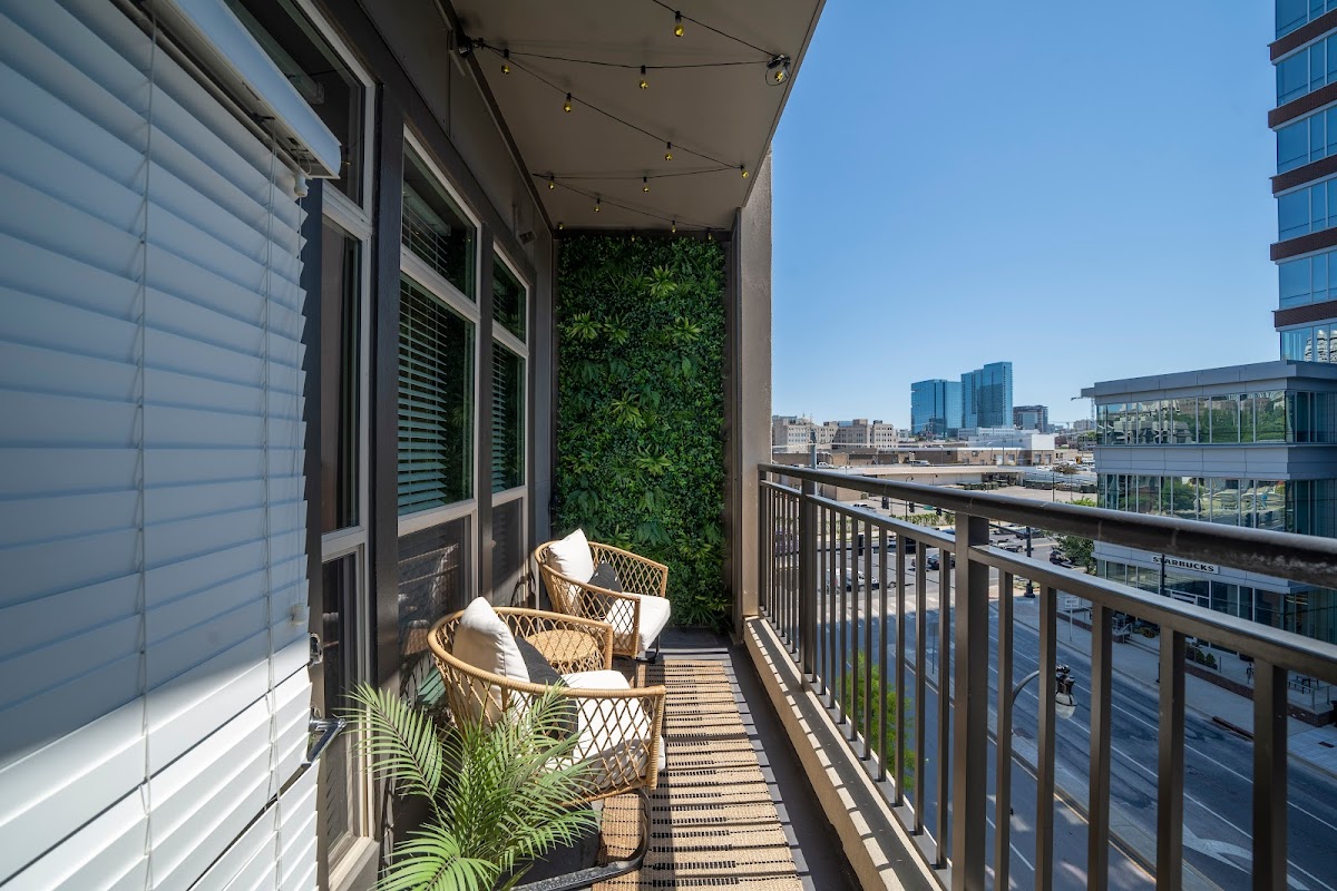 Residences at Capitol View apartments in Nashville, TN