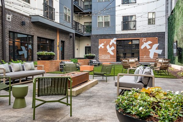 Eastside Heights apartments in Nashville, TN