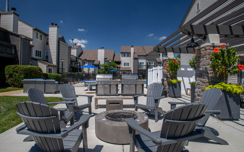 Metro on 5th apartments in St Charles, MO