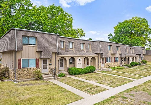Misty Glen Apartments and Townhomes apartments in Topeka, KS