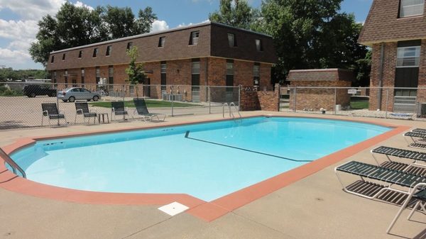 Plaza West Apartments apartments in Manhattan, KS