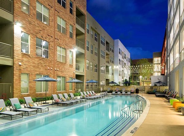 AMLI at Mueller apartments in Austin, TX