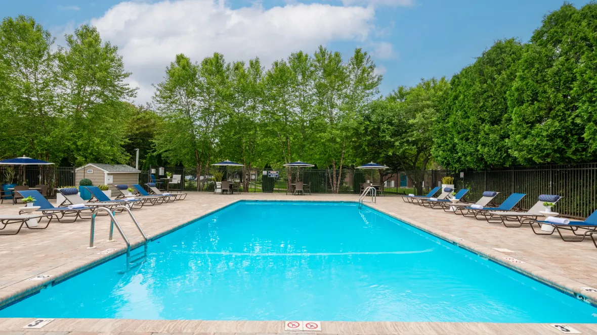 Sugarloaf Estates apartments in Agawam, MA
