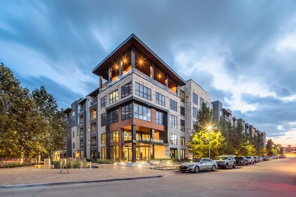 Aura Thirty2 apartments in Austin, TX