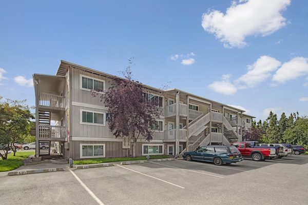 Terrace on the Lake apartments in Anchorage, AK