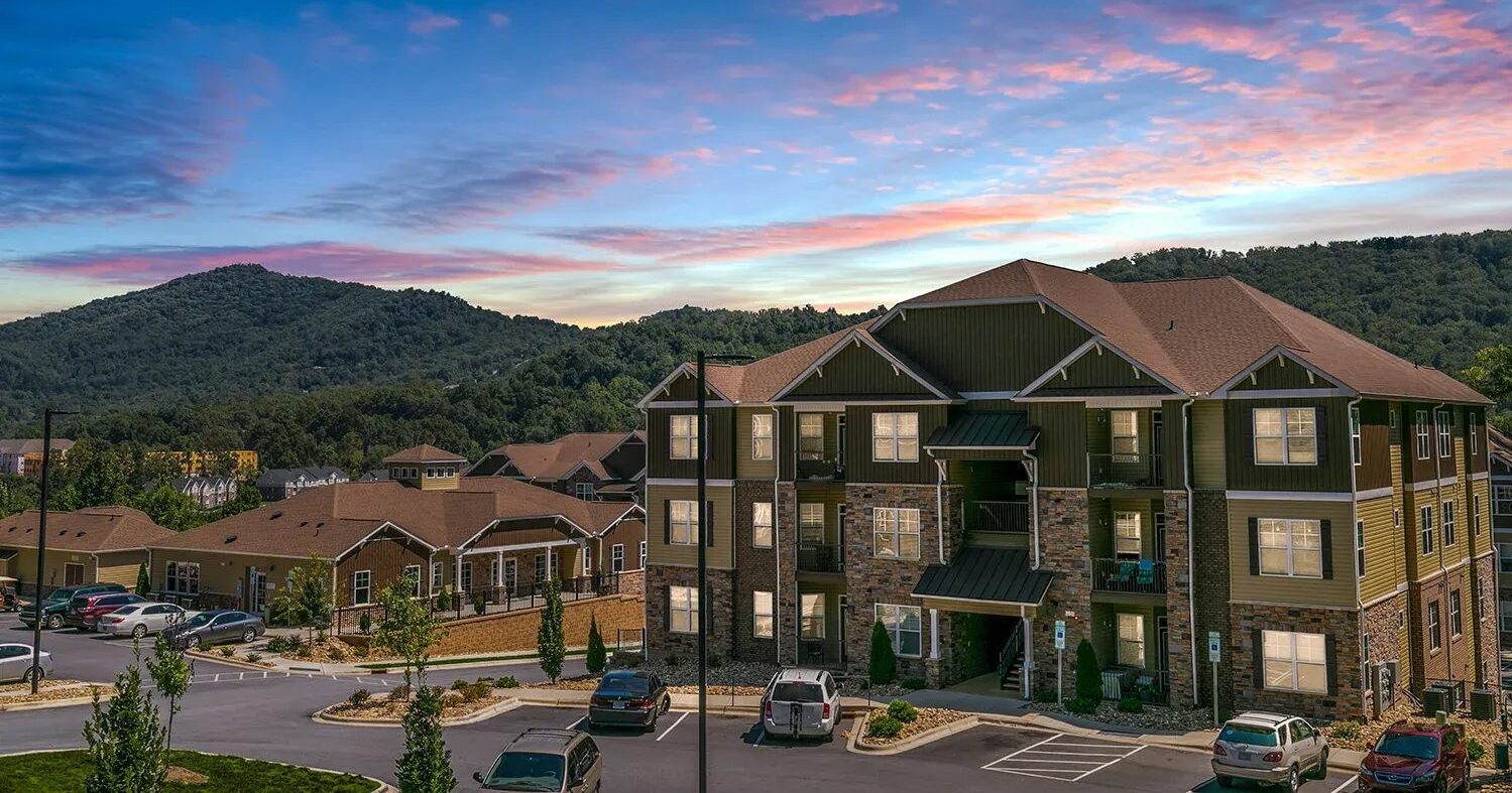 Mountain View apartments in Asheville, NC