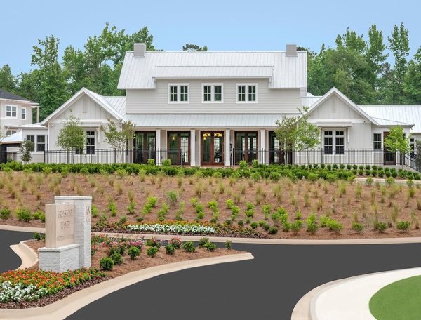 Greystone Pointe Auburn apartments in Auburn, AL
