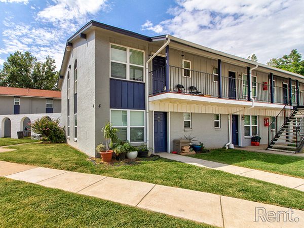 Norman Creek apartments in Norman, OK
