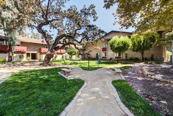 The Meadows At Westlake Village Apartments apartments in Westlake Village, CA