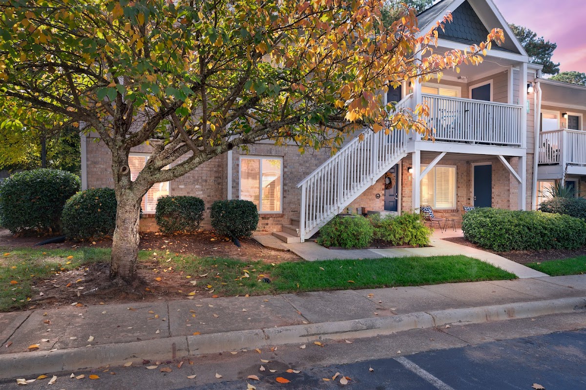 Cary Pines Apartments & Townhomes apartments in Cary, NC