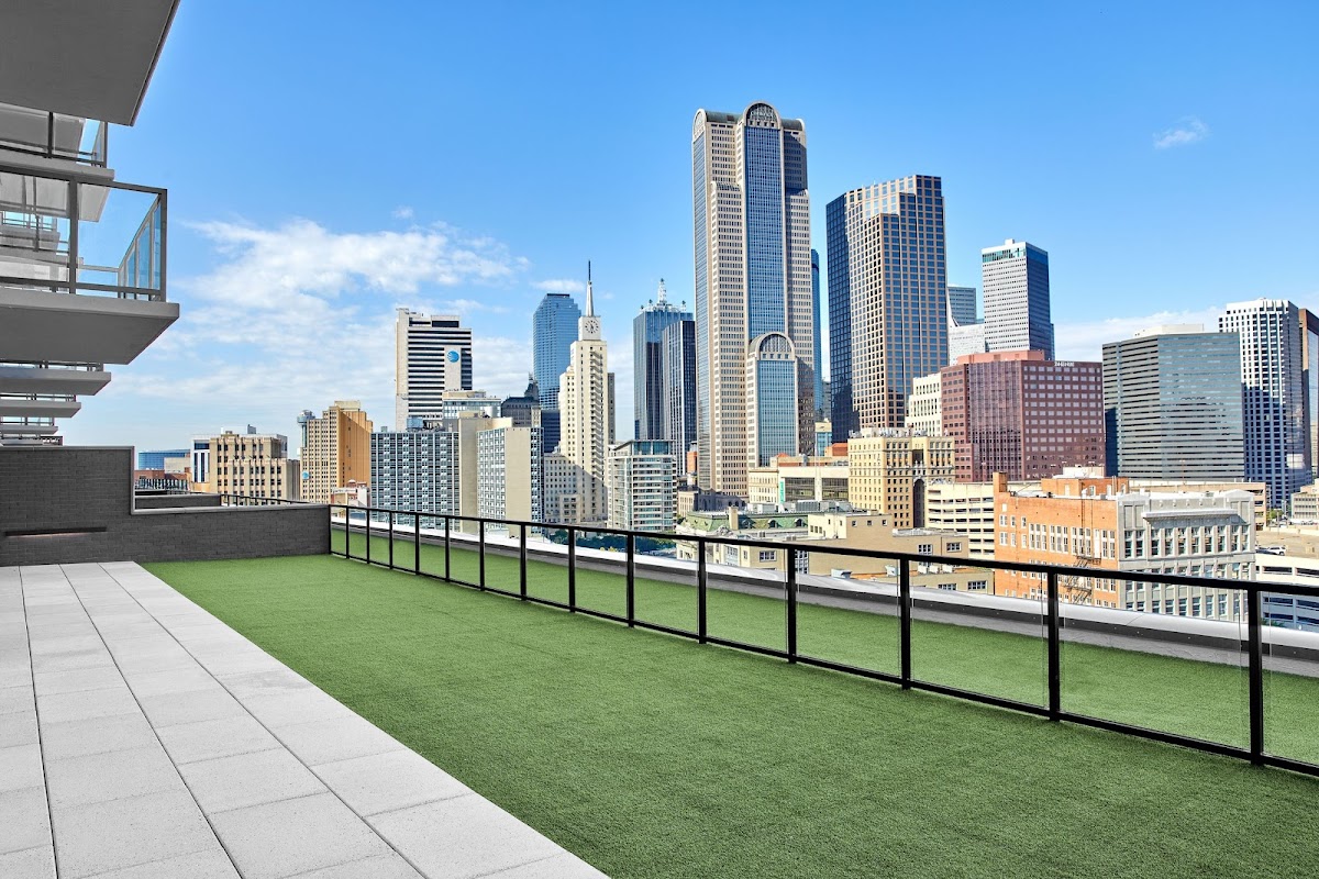 East Quarter Residences apartments in Dallas, TX
