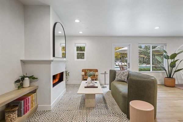 Citrine Hills apartments in Eastvale, CA