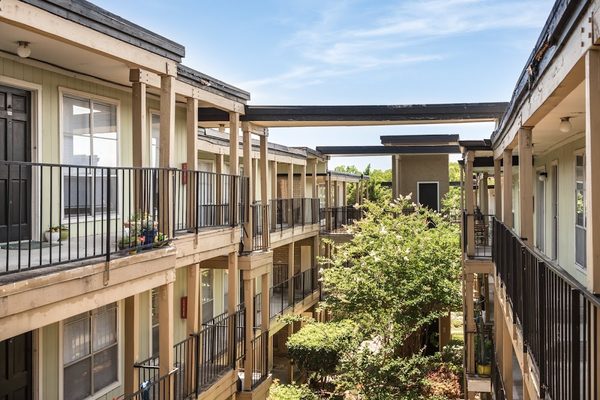 Oak Park Apartments apartments in Austin, TX