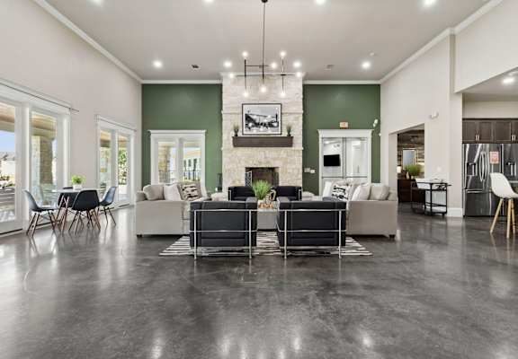 Silverado Crossing apartments in Buda, TX