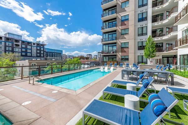 Aspire 7th & Grant apartments in Denver, CO