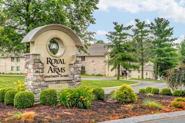 Royal Arms Apartments of Owensboro apartments in Owensboro, KY